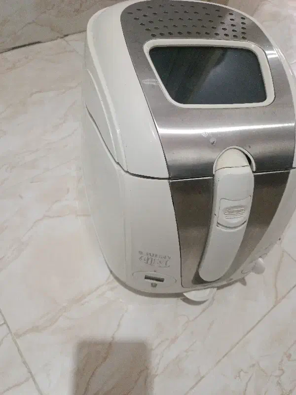 سرخ کن|ظروف پخت‌وپز|زیباکنار, |دیوار