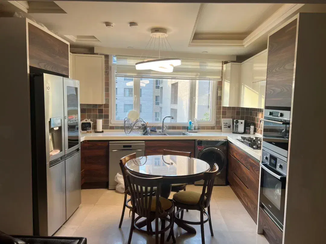 ۸۷متر ۲خواب لوکس در اندرزگو