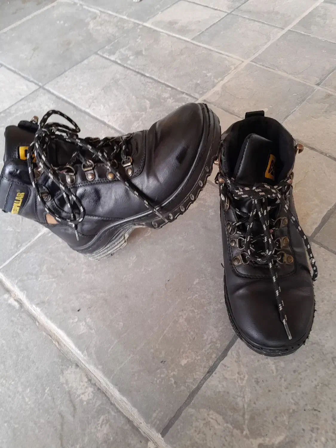 نیم بوت سایز ۳۸|کیف، کفش، کمربند|کوهدشت, |دیوار