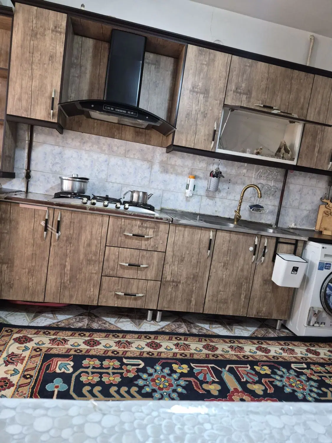 کابینت|آبچکان و نظمدهنده ظروف|مهاجران, |دیوار