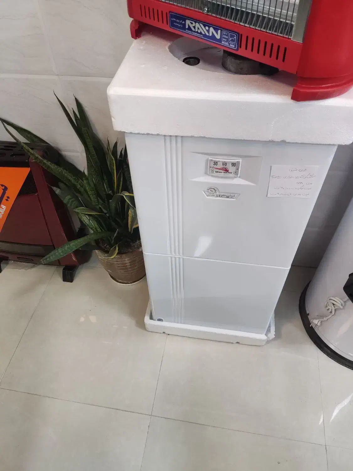 آبگرمکن ایران شرق50لیتری و جنرال و مک تک انواع مدل|آبگرمکن، پکیج، شوفاژ|یزد, |دیوار