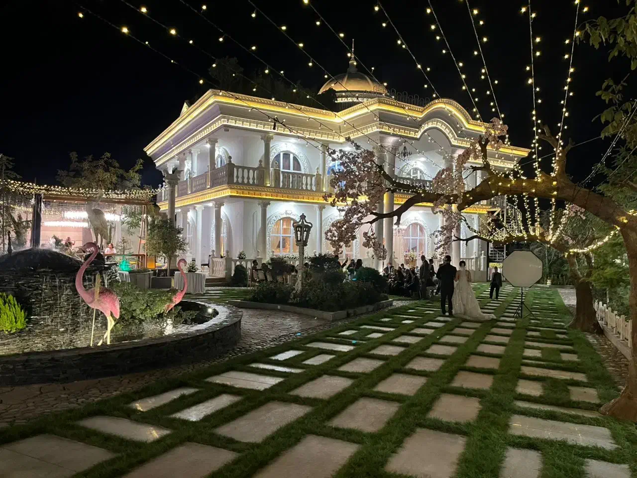 باغ عمارت شرق تهران|خدمات پذیرایی، مراسم|پردیس, فاز ۶|دیوار