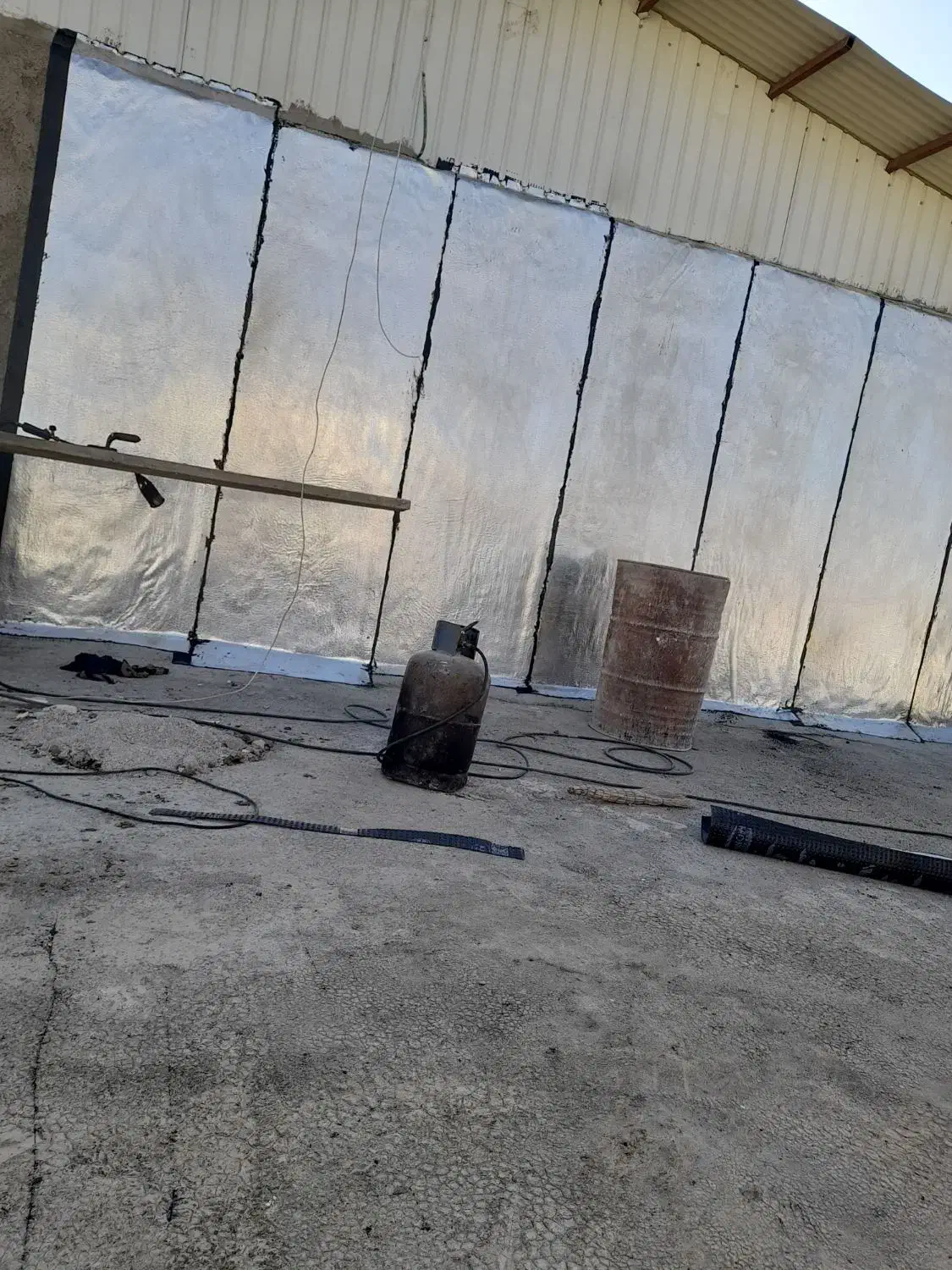 ایزوگام|خدمات پیشه و مهارت|کبودرآهنگ, |دیوار