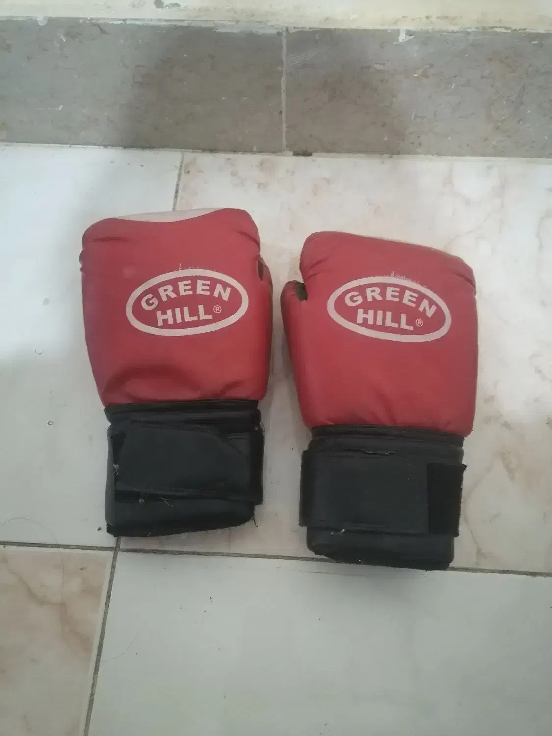 دستکش بوکس|تجهیزات ورزشی|شیراز, شهرک گلدشت حافظ‎|دیوار