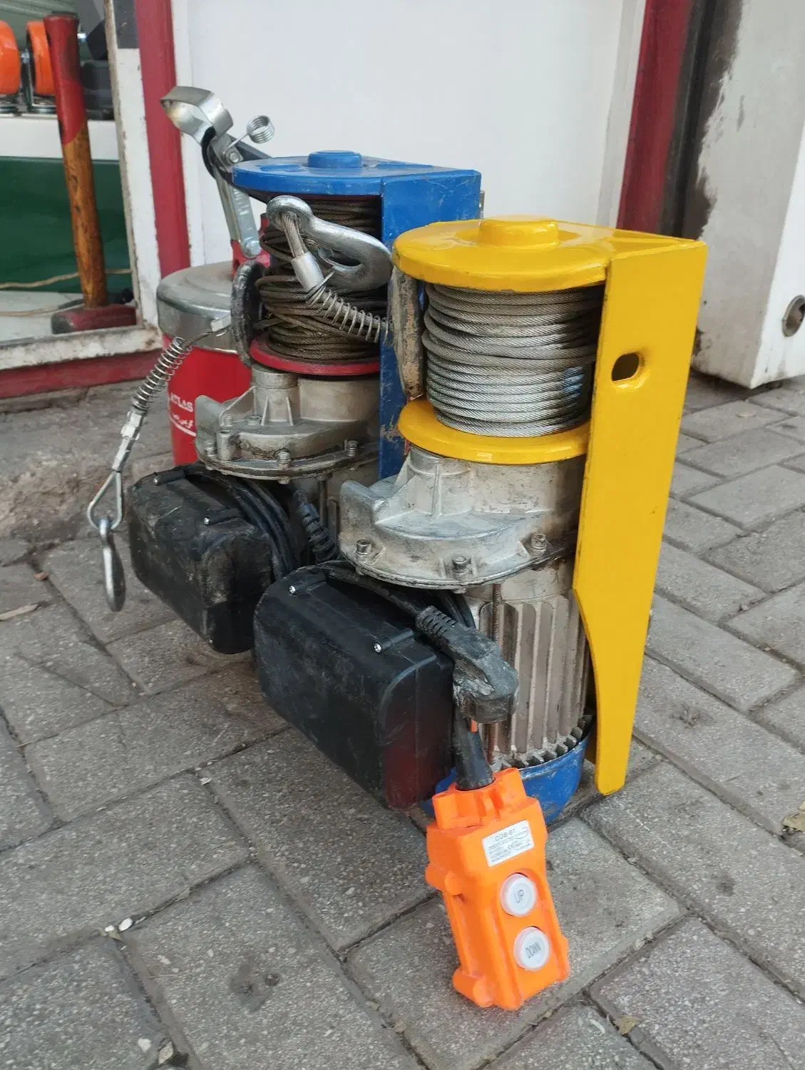 کرایه بالابر وینچ برقی|خدمات پیشه و مهارت|همدان, |دیوار