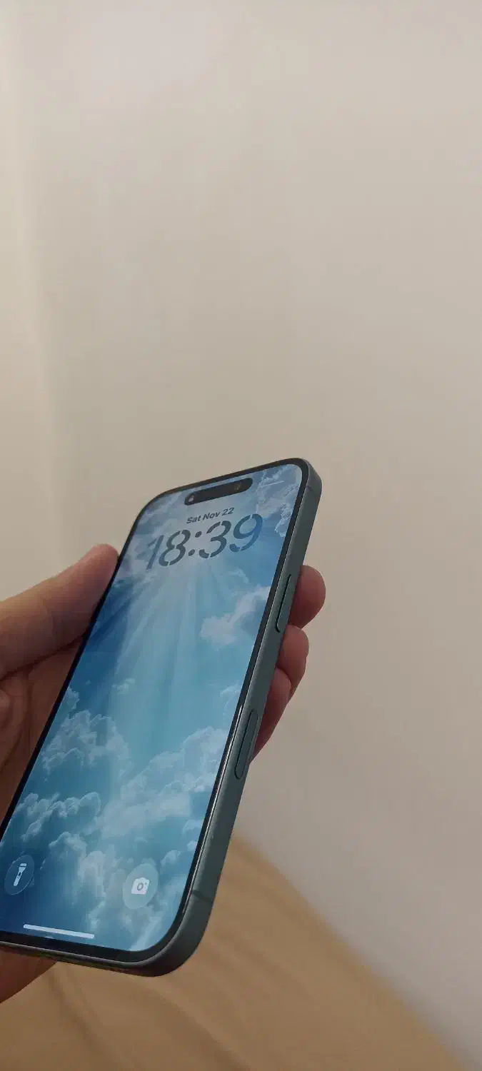 آیفون ۱۶ نرمال بدون ریجستر در حد|موبایل|ارومیه, |دیوار