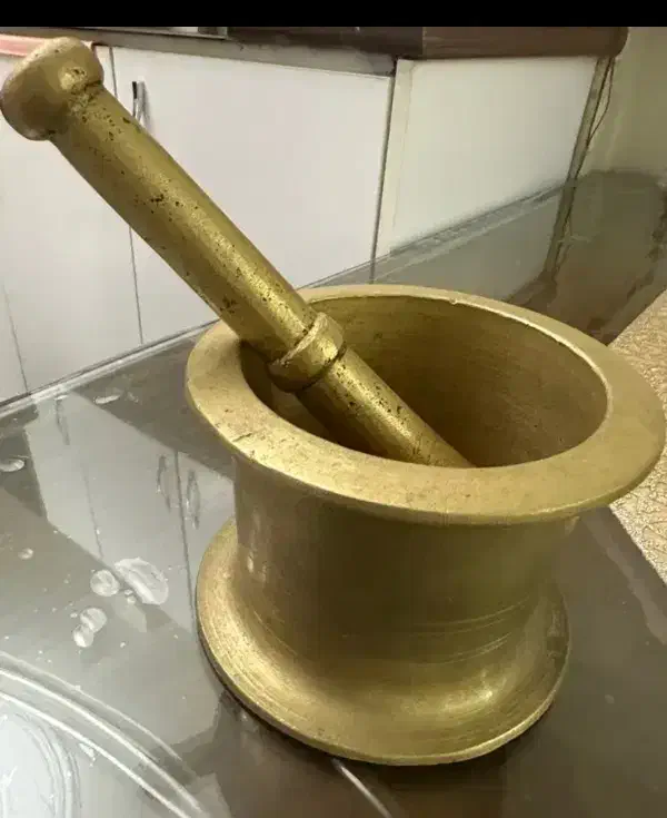 هاونگ برنجی چهار کبلو|ظروف پختوپز|تهران, فردوسی|دیوار