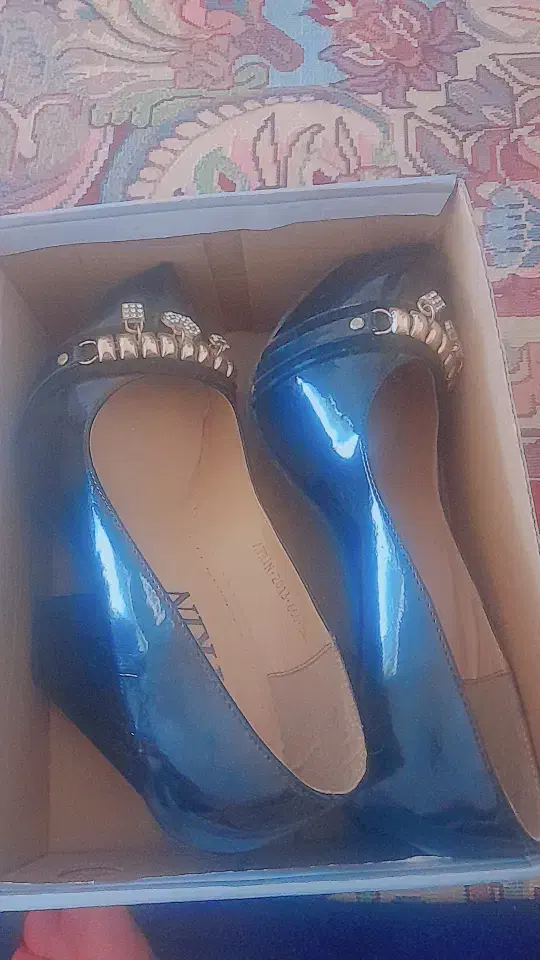 ۵۰۰تومن|کیف، کفش، کمربند|ماهان, |دیوار