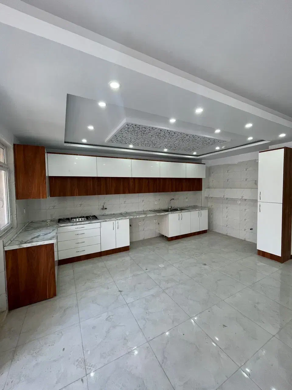 ۱۵۰متر/۳خواب/پارکینگ سندی/اسانسور/تک واحدی|اجارهٔ آپارتمان|اندیشه, شهرک مریم|دیوار