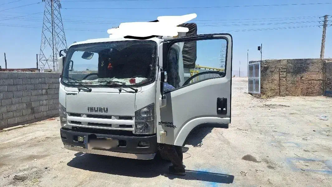 ایسوزp700مدل۹۳|خودرو سنگین|شیراز, شهرک گلستان شمالی|دیوار