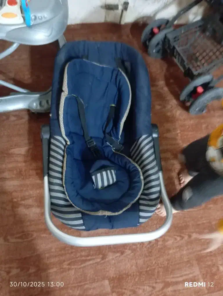 روروک ،کریر ،کالسکه نوزاد،بوفه،چرخ خیاطی|کالسکه و لوازم جانبی|بهارستان, |دیوار