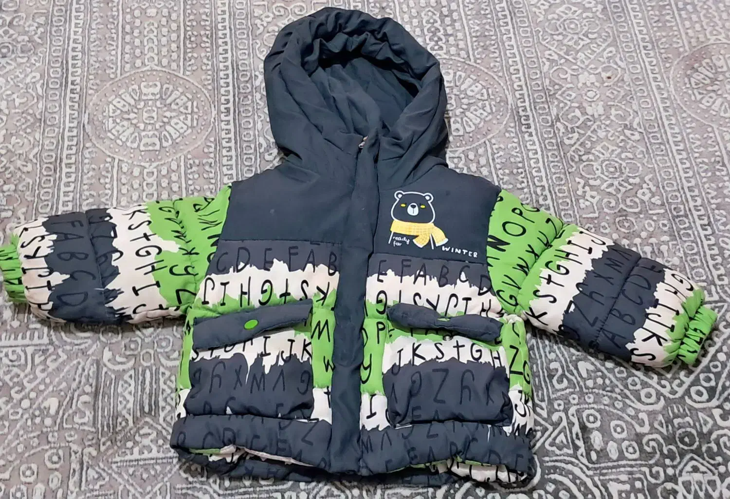 لباس|لباس|تهران, نیروی هوایی (پیروزی)|دیوار