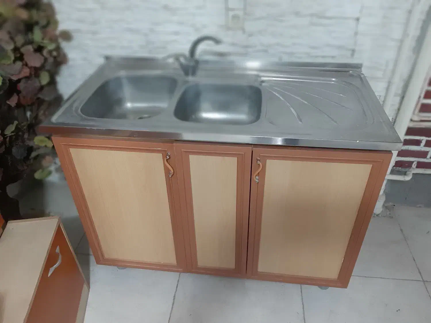 سینگ ظرفشویی کامل باشیراهرمی وهودموتورتوبوکن|مصالح و تجهیزات ساختمان|خوی, |دیوار