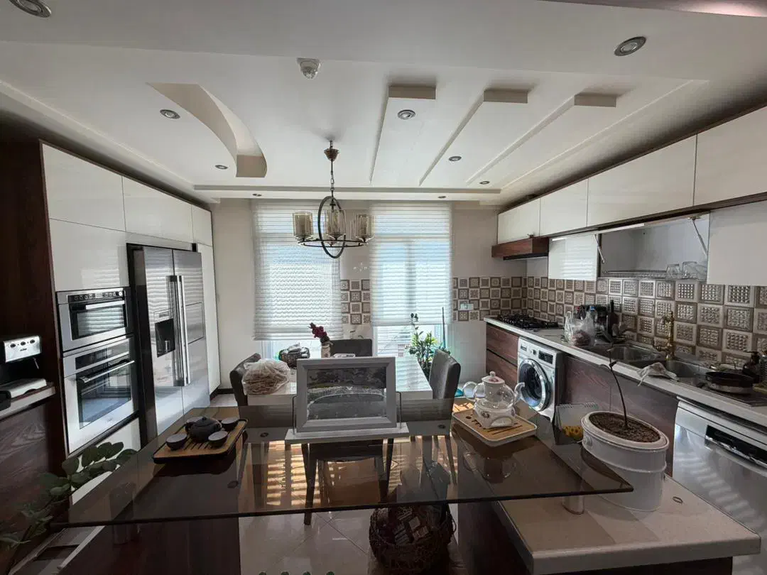 اجاره اپارتمان ۱۲۰ متری فول امکانات ۱۳ آبان