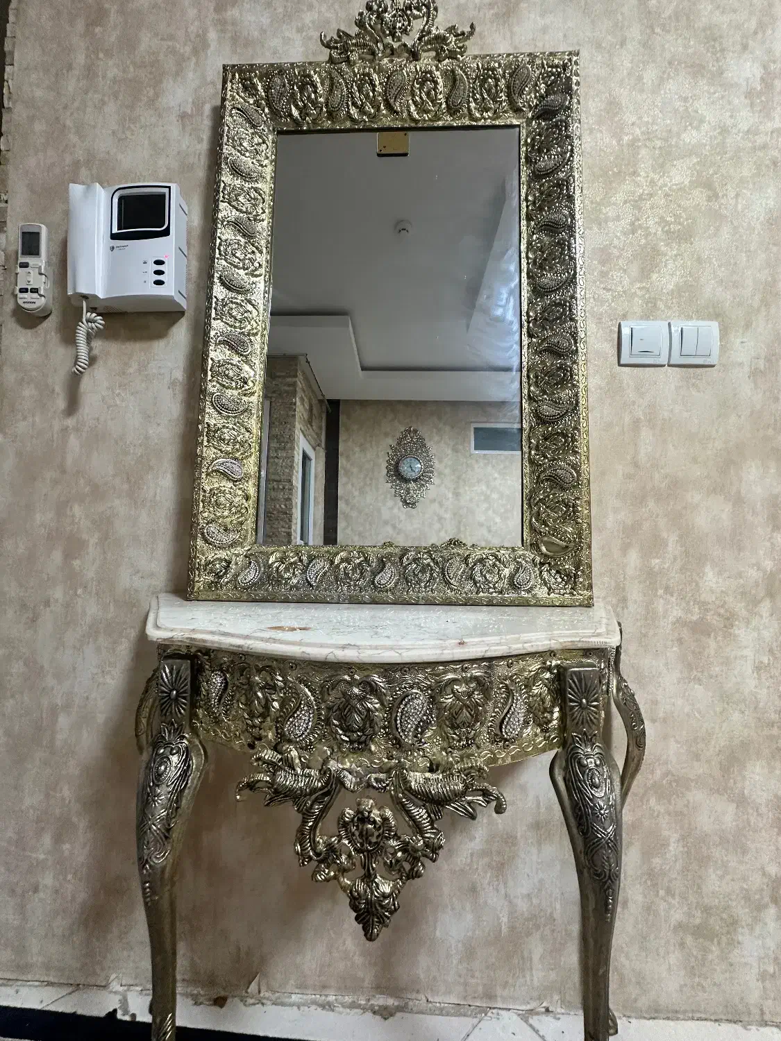 آینه|آینه|مشهد, رضاییه|دیوار