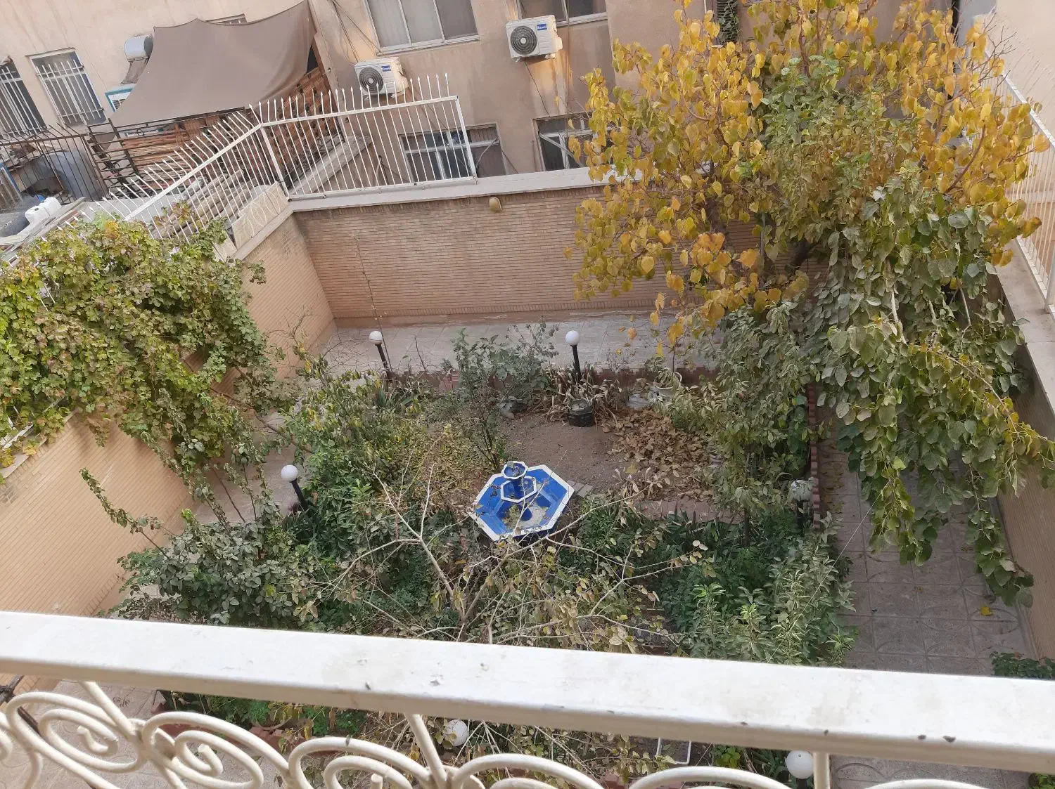 ۱۸۰ متر سه خوابه/ تخلیه/ شخصی ساز