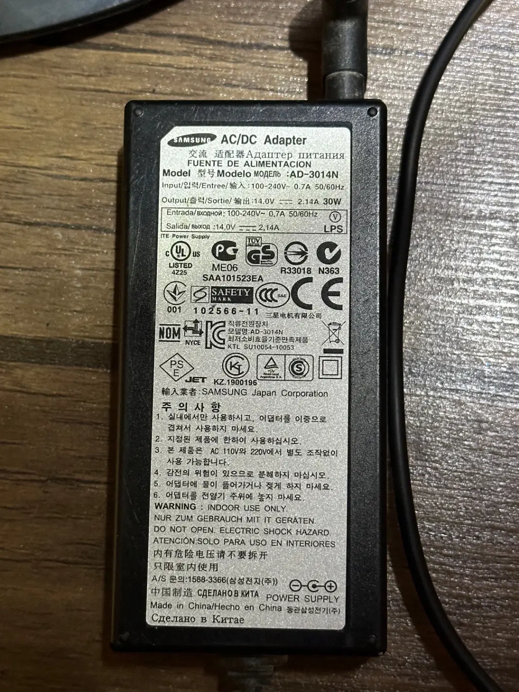 مانیتور Samsung SyncMaster SA300 مدل S19A300B|قطعات و لوازم جانبی رایانه|شیراز, وصال|دیوار