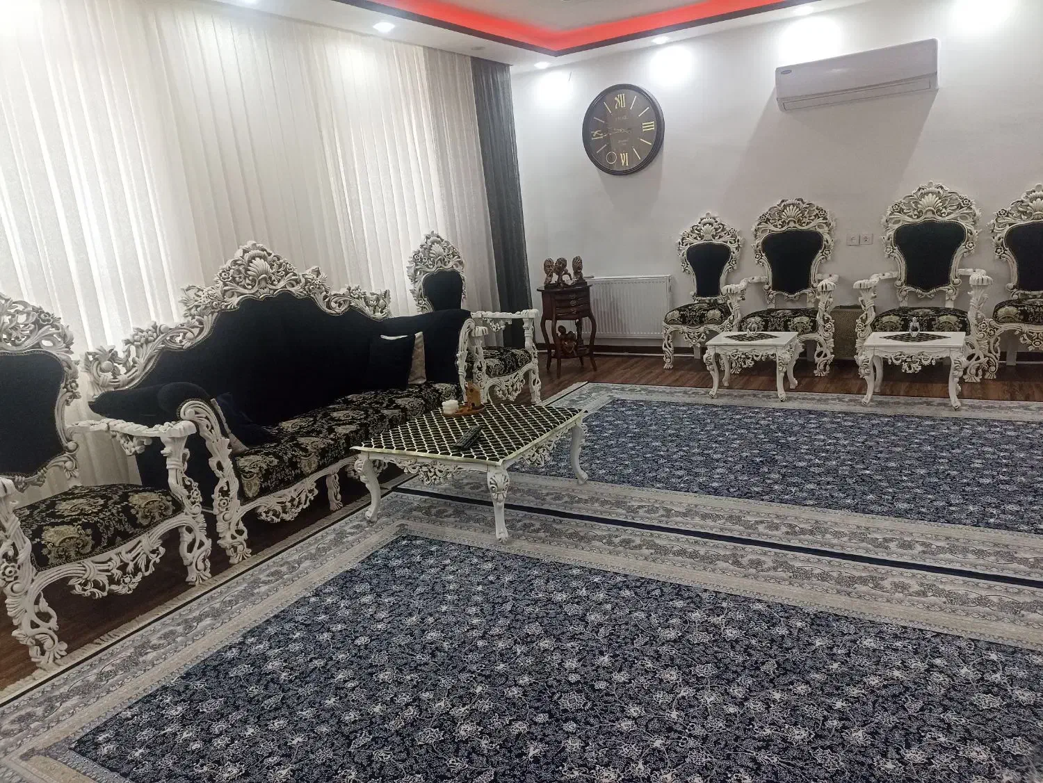 مبل سلطنتی 9نفره|مبلمان خانگی و میز عسلی|ایلام, |دیوار