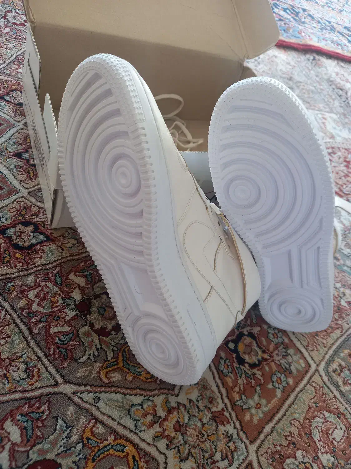 کتانی ساق دار nike jordan سفید|کیف، کفش، کمربند|سنندج, |دیوار