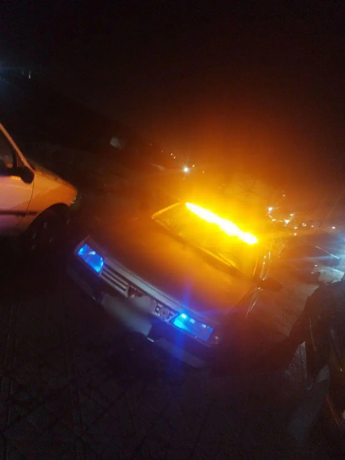 پژو 405 دوگانه شرکتی مدل 90 داخل کرم|خودرو سواری و وانت|صحنه, |دیوار