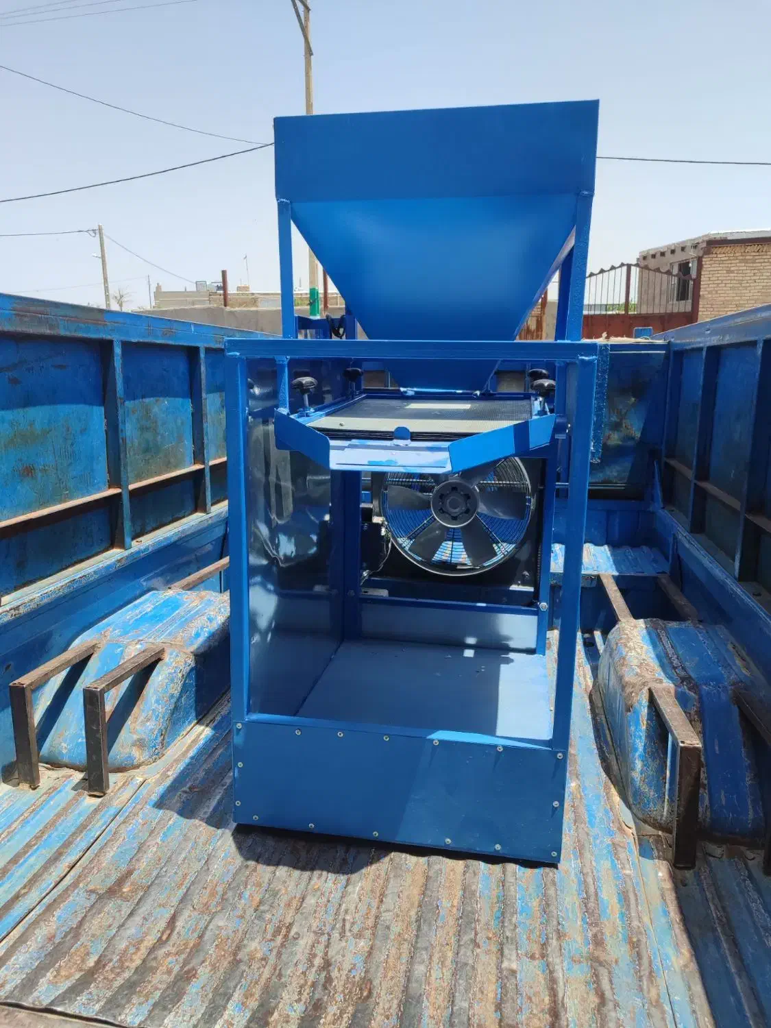 بوجاری کنجد|خدمات باغبانی و درختکاری|راهگان, |دیوار