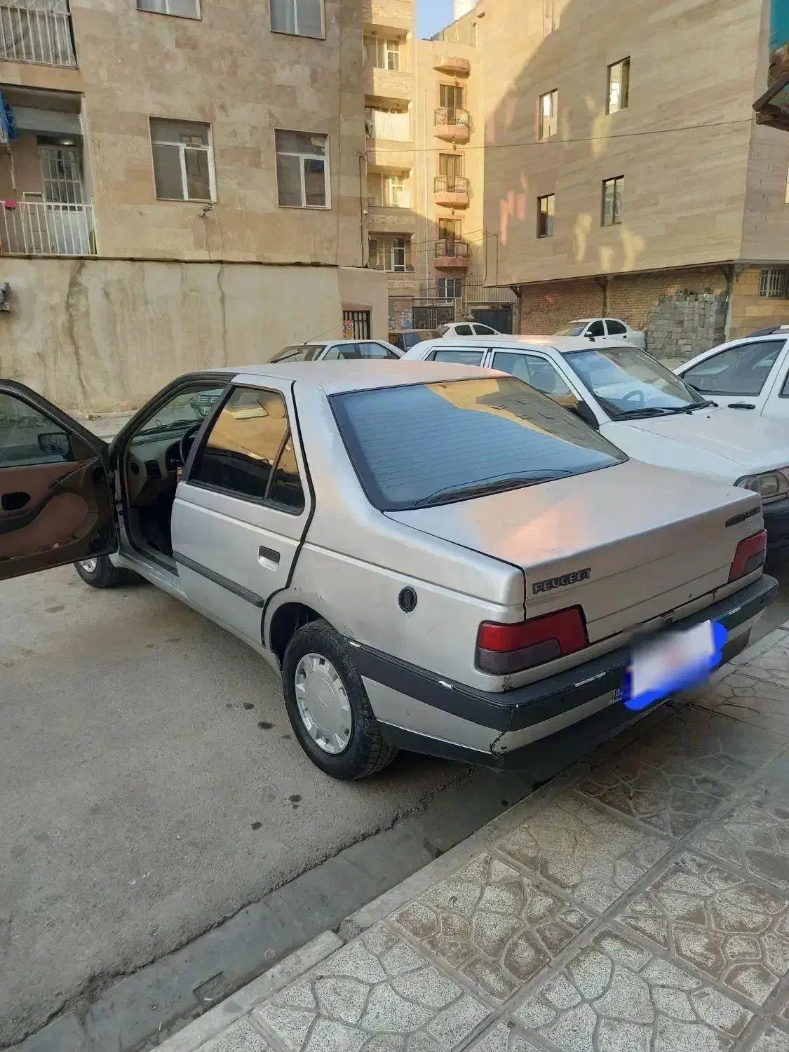 پژو ۴۰۵ نقره ای|خودرو سواری و وانت|پاکدشت, پاکدشت (مامازند)|دیوار