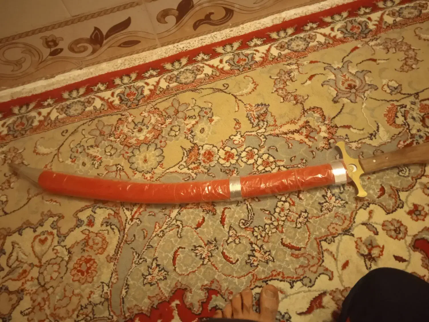 شمشیر|کلکسیون اشیاء عتیقه|دلیجان, |دیوار