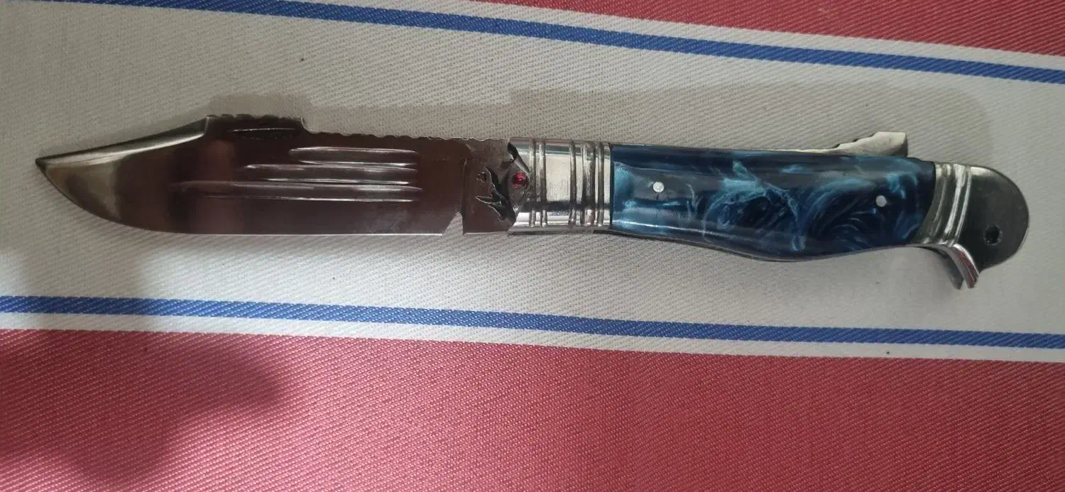 تسبیح و چاقو|کلکسیون اشیاء عتیقه|خرمآباد, |دیوار