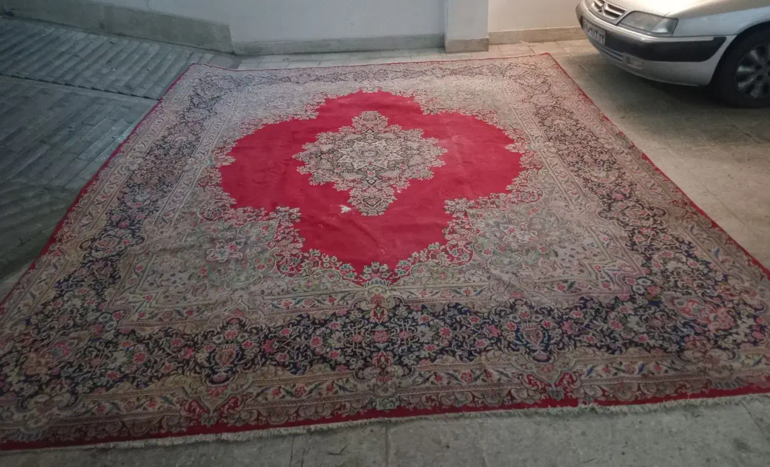 فرش دستباف کرمان ارجمند و نجف آباد اصفهان|فرش|تهران, میرداماد|دیوار