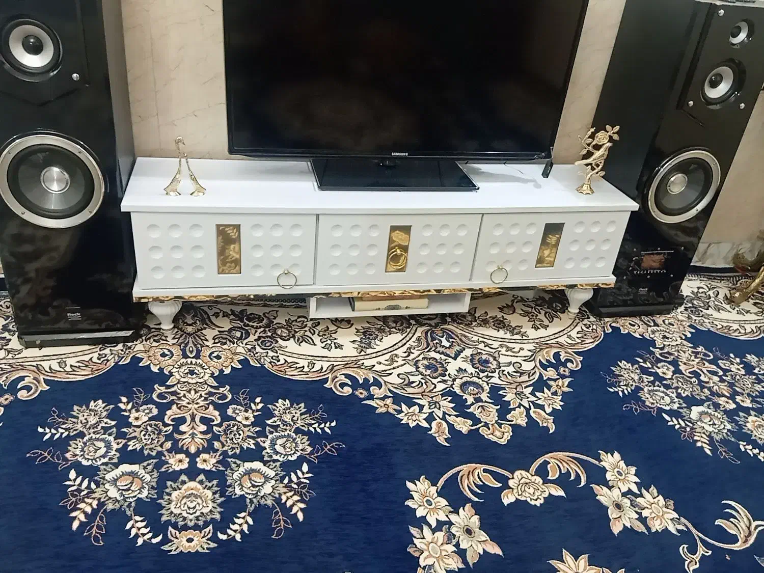 آینه ویترین+ساعت+میزتلویزیون|بوفه، ویترین، کنسول|بروجرد, |دیوار