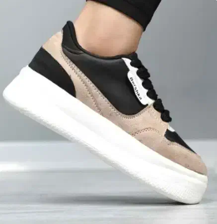 کتونی برشکا|کیف، کفش، کمربند|رشت, گلسار|دیوار