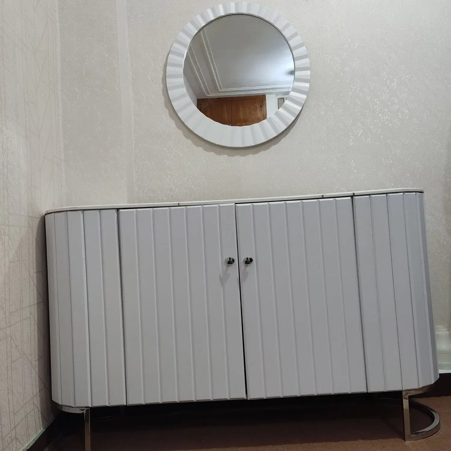 آینه و کنسول پایه استیل|بوفه، ویترین، کنسول|بهبهان, |دیوار