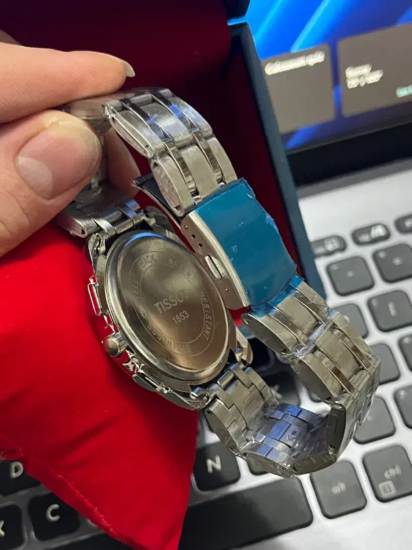 ساعت تیسوت تاریخ دار درجه یک|ساعت|کرج, شهرک بنفشه|دیوار