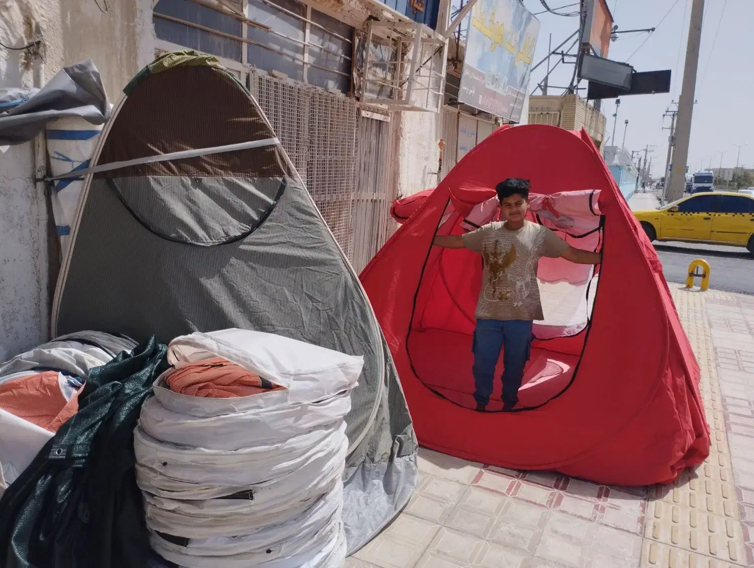 به یه شاگرد آقا ترجیحا خیاط نیازمندیم|استخدام آموزشی|زابل, |دیوار