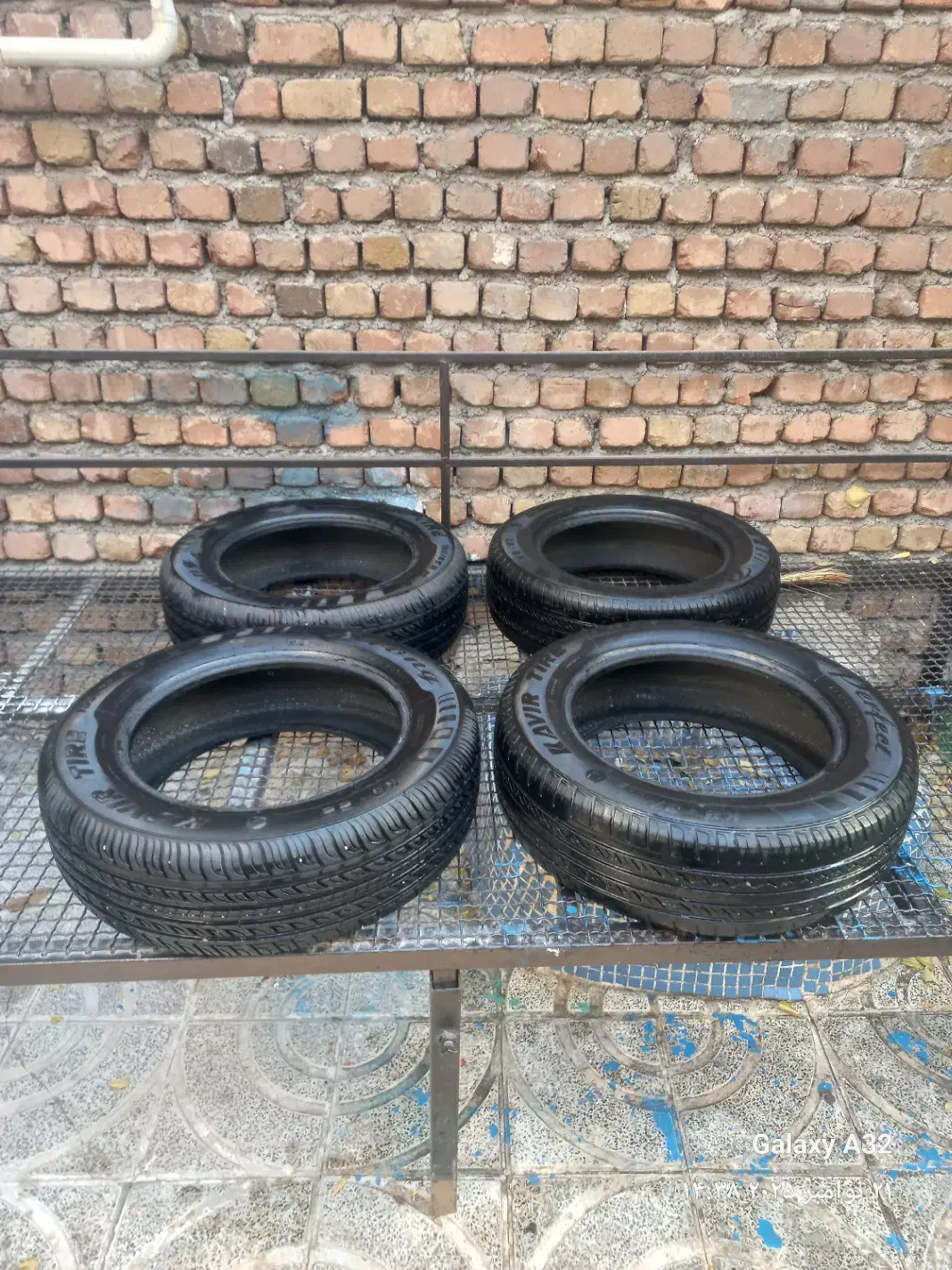 فروش دو جفت لاستیک|قطعات یدکی و لوازم جانبی|دورود, |دیوار