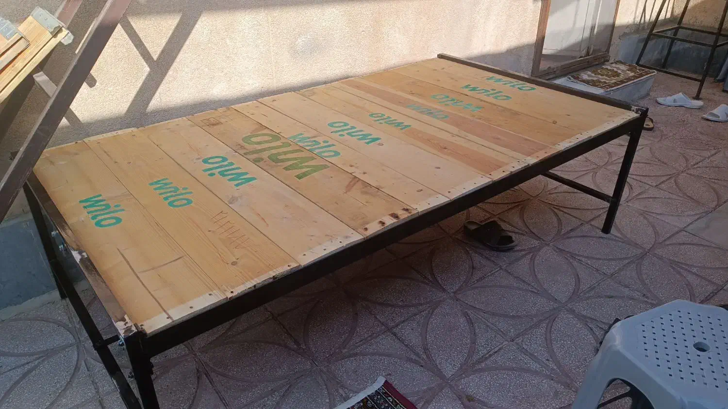 تخته باغ و کافه تاشو|تخت و سرویس خواب|ماهدشت, |دیوار