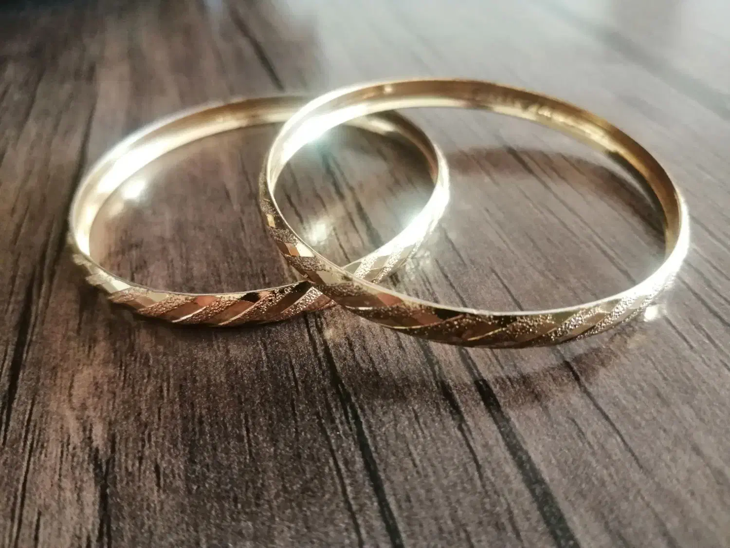 بدلیجات رنگ ثابت|بدلیجات|شیراز, شهرک کوشکک|دیوار