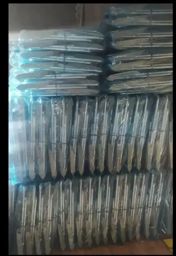 بند رخت یا رخت اویز|بندرخت و رختآویز|نیشابور, گنبد سبز|دیوار