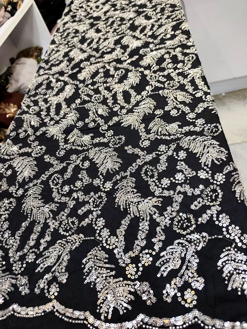 قواره پارچه های پرکار خارجی|لباس|بوکان, |دیوار