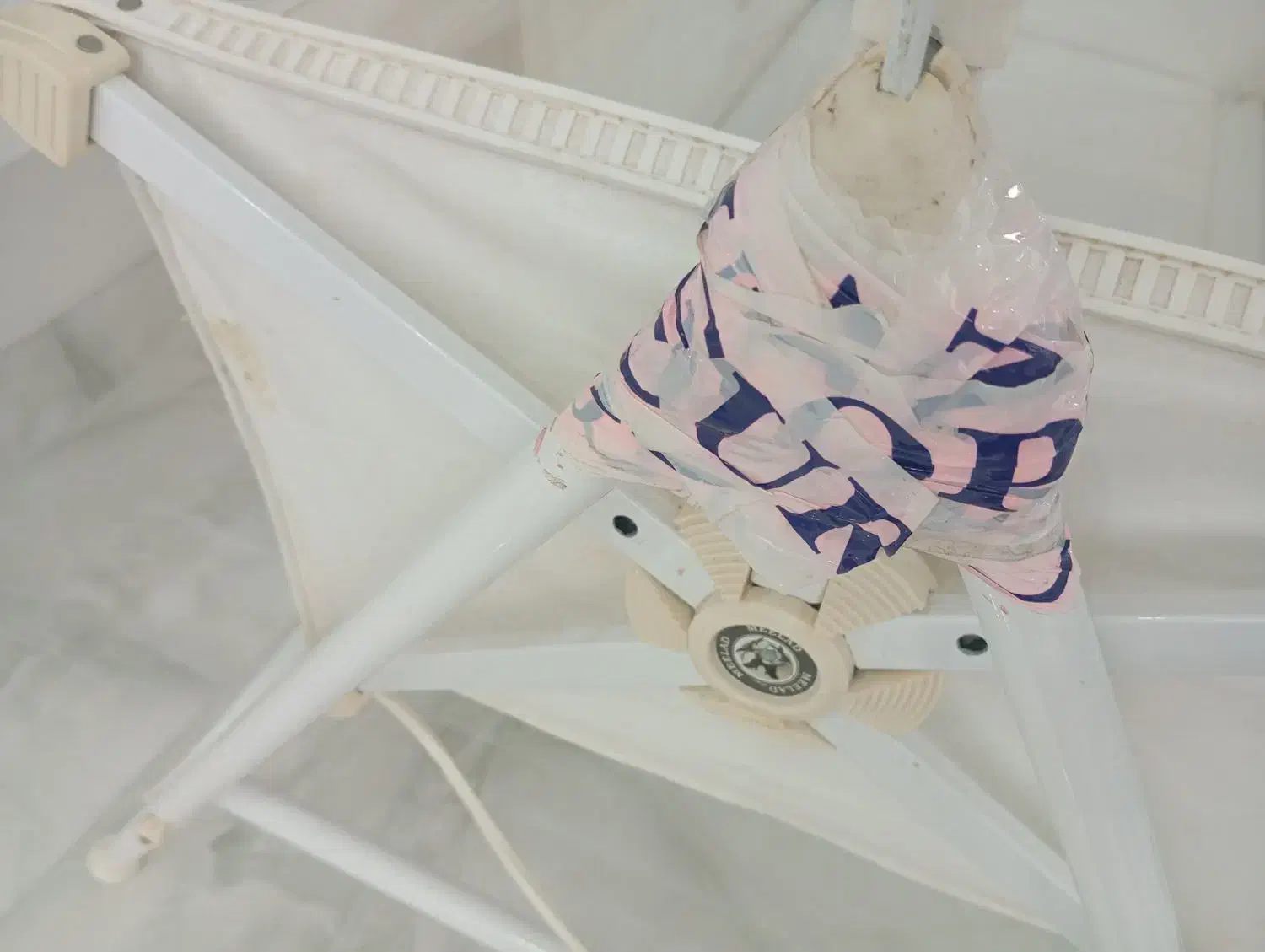 نی نی تاب|تخت و صندلی بچه|لاهیجان, بازکیاگوراب|دیوار