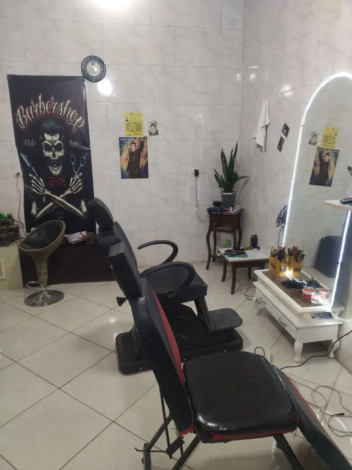 وسایل آرایشگاه مردانه|آرایشگاه و سالنهای زیبایی|بهارستان, |دیوار