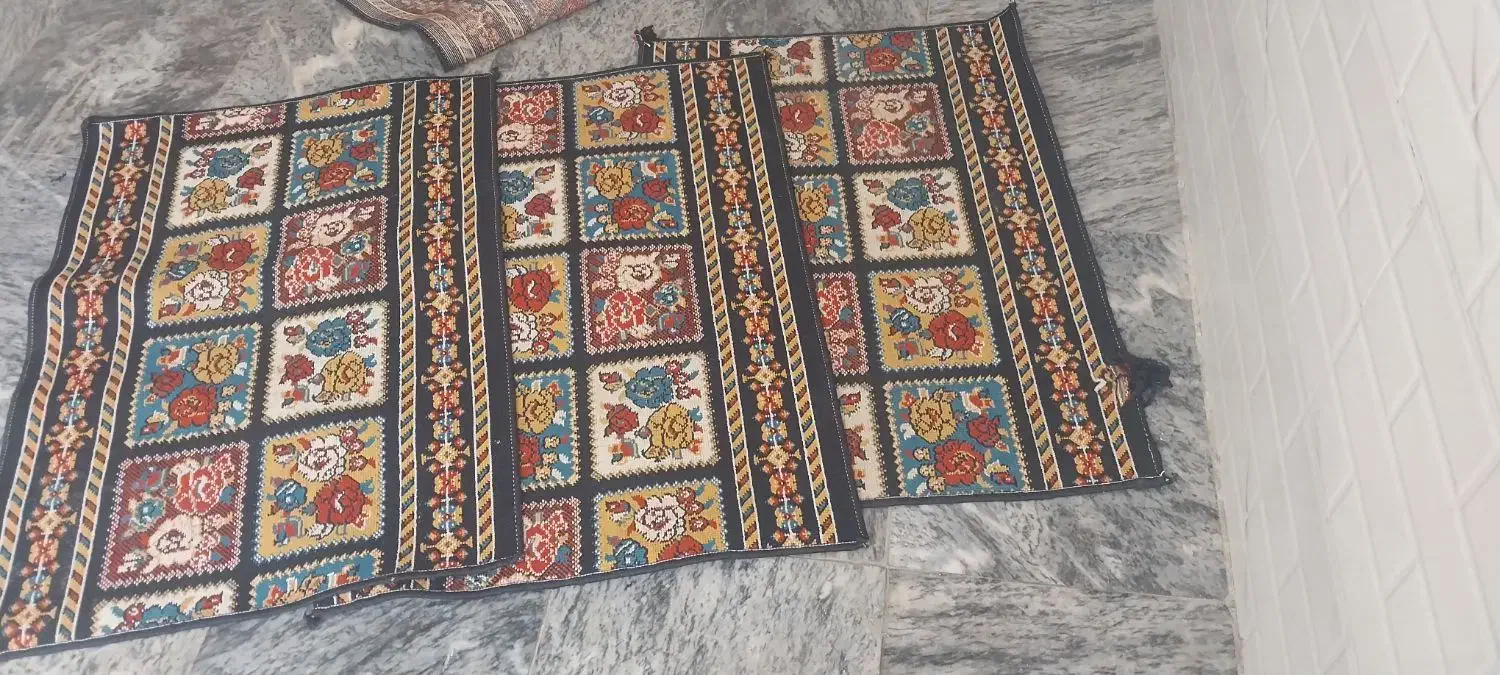 پادری یا روپله همه با هم ۳۰۰|گلیم، جاجیم، گبه|رشت, استقامت ۱|دیوار