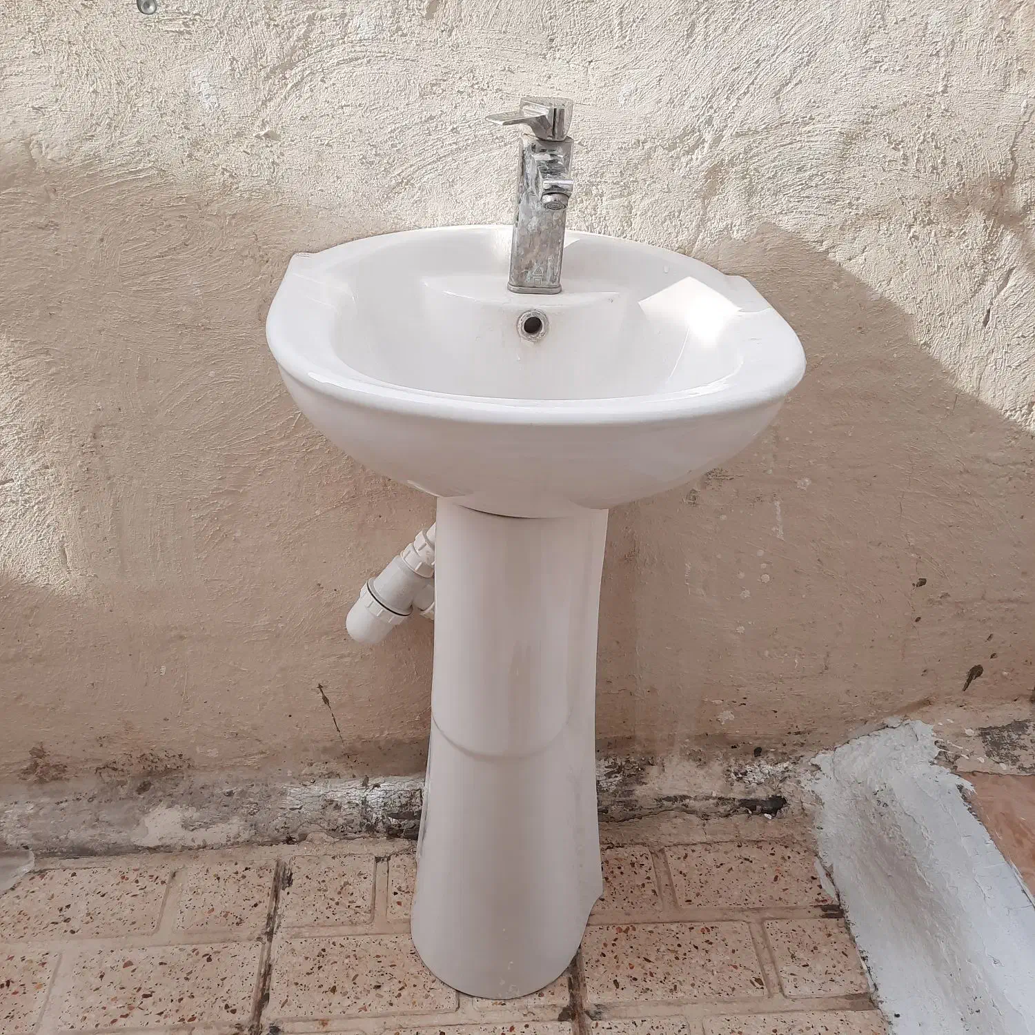 روشویی|لوازم سرویس بهداشتی|شاهین‌شهر, الهیه|دیوار