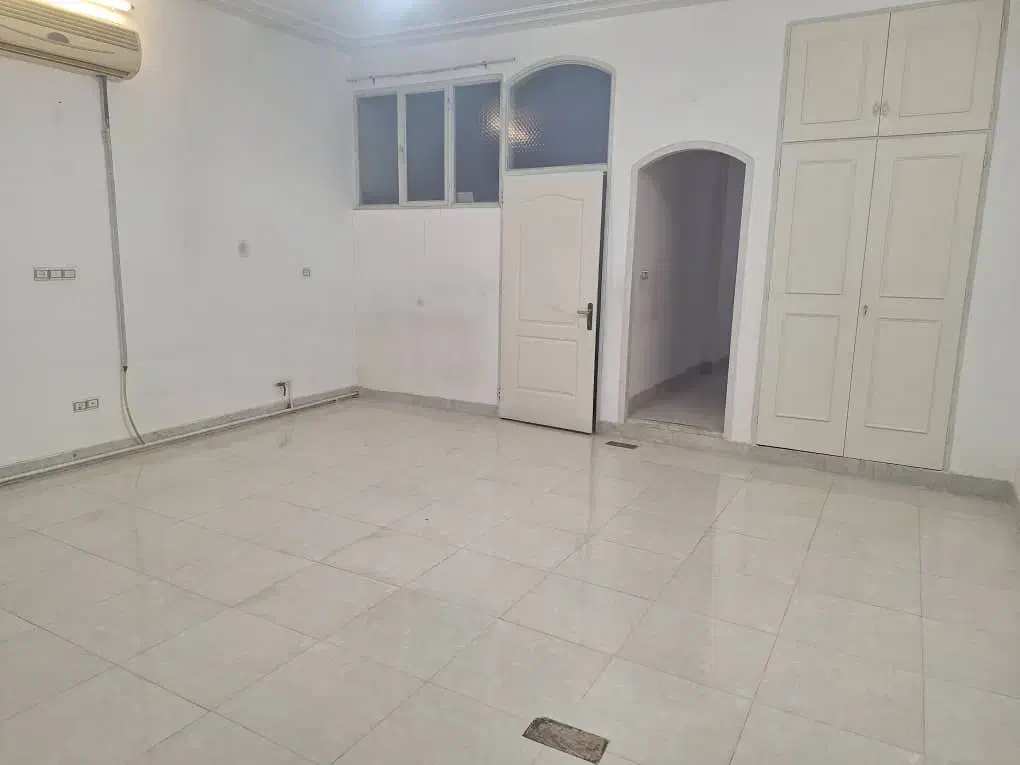 ۹۰ متری|اجارهٔ آپارتمان|قم, زنبیل آباد|دیوار