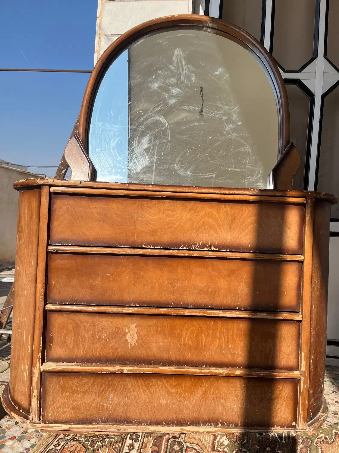 کمددراور چهارکشووآینه|جاکفشی، کمد، دراور|بشاریات, |دیوار