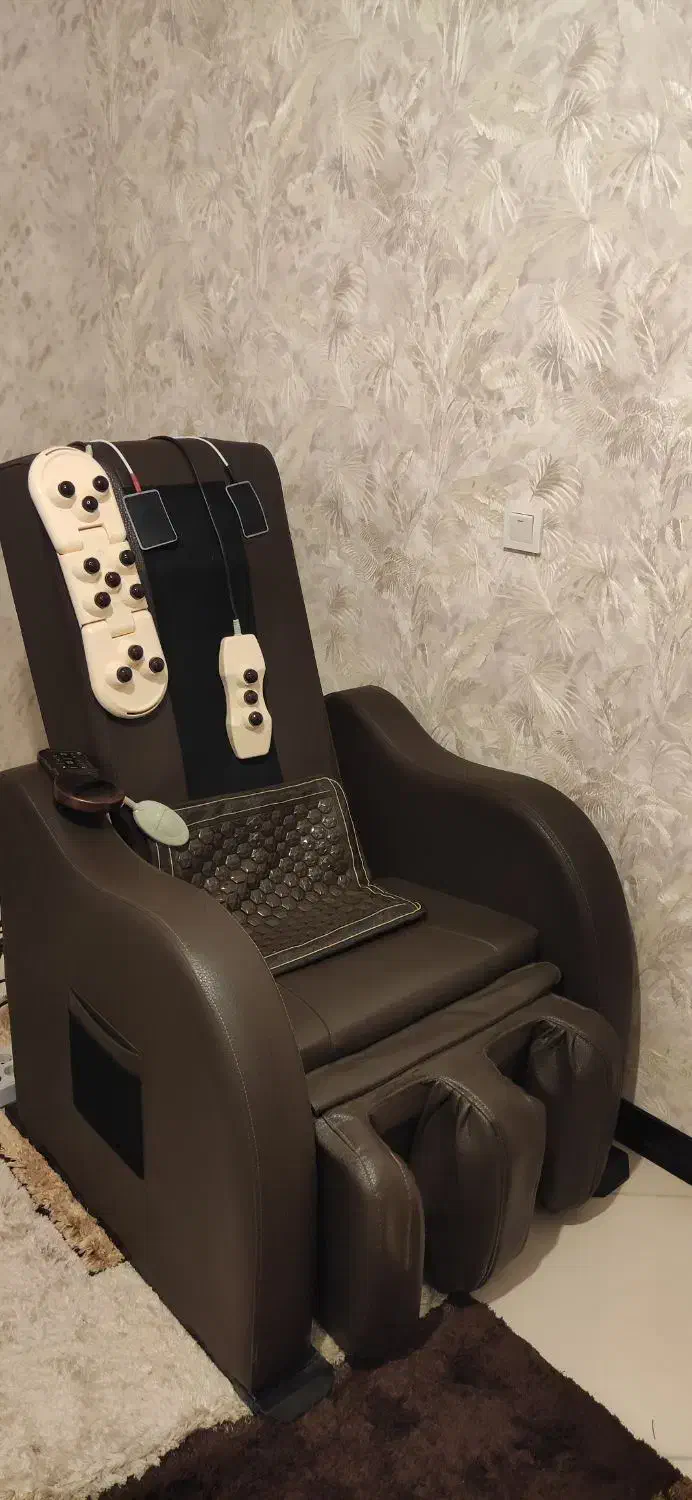 صندلی ماساژ دکتر جی|آرایشی، بهداشتی، درمانی|هشتگرد, شهرک اداری|دیوار