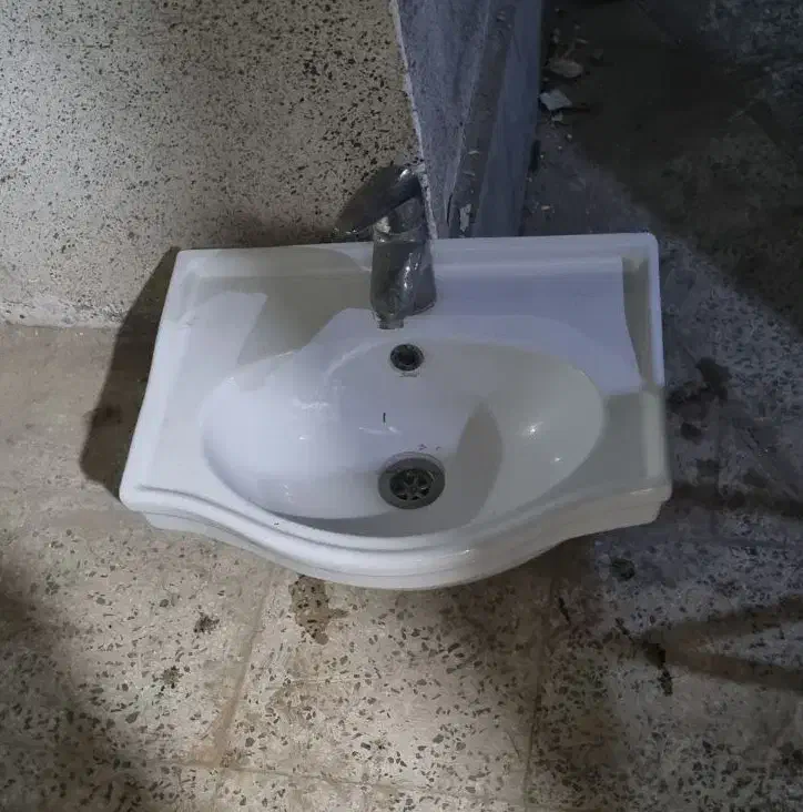 سینک ظرف و روشویی|مصالح و تجهیزات ساختمان|همدان, |دیوار