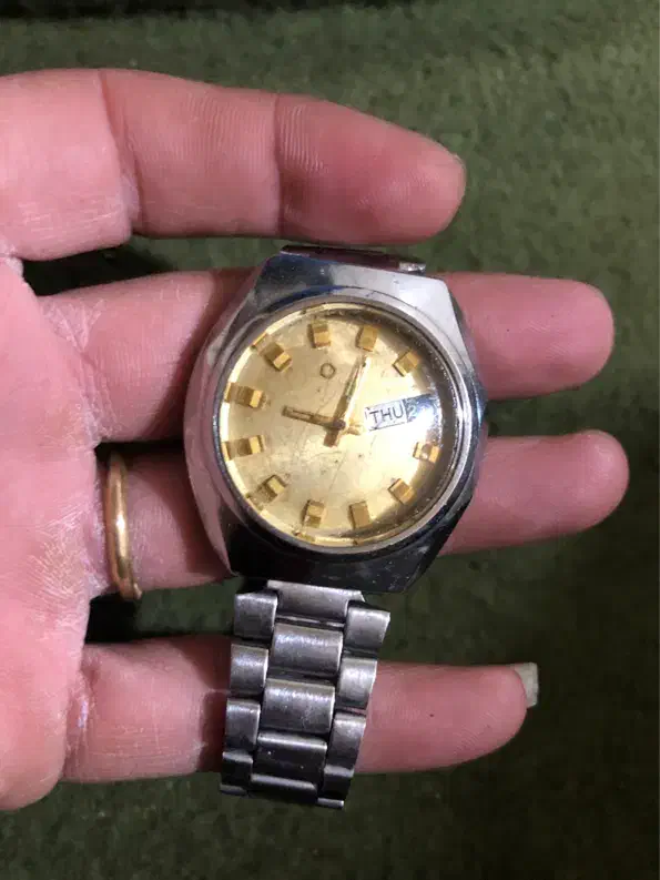 اوماکس|ساعت|همدان, |دیوار