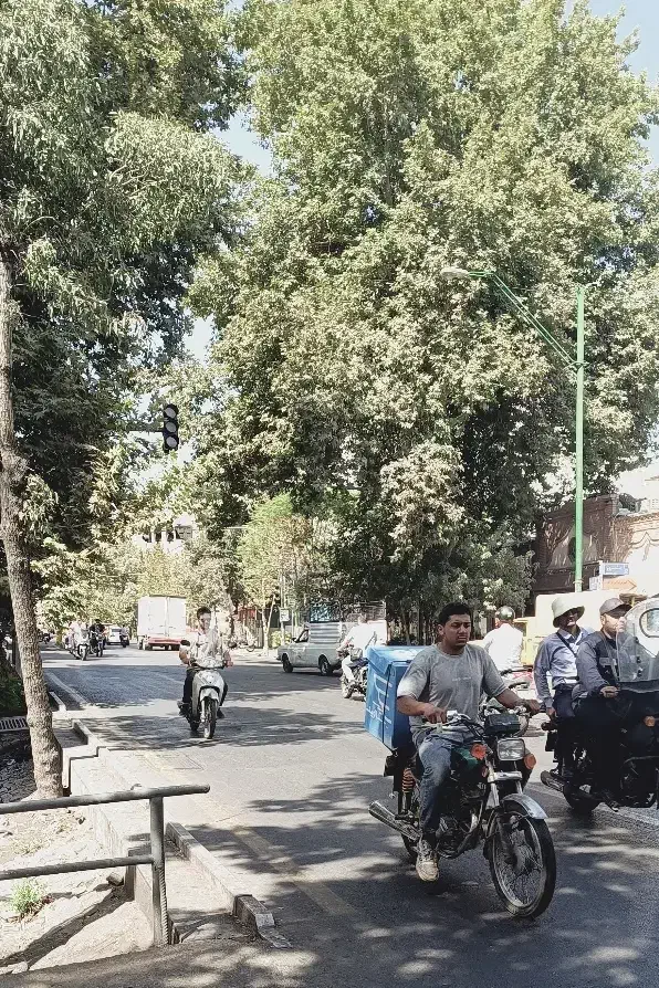 فروش اداری ۹۰ متری ،بر ولیعصر|فروش دفتر کار، اتاق اداری، مطب|تهران, راه آهن|دیوار