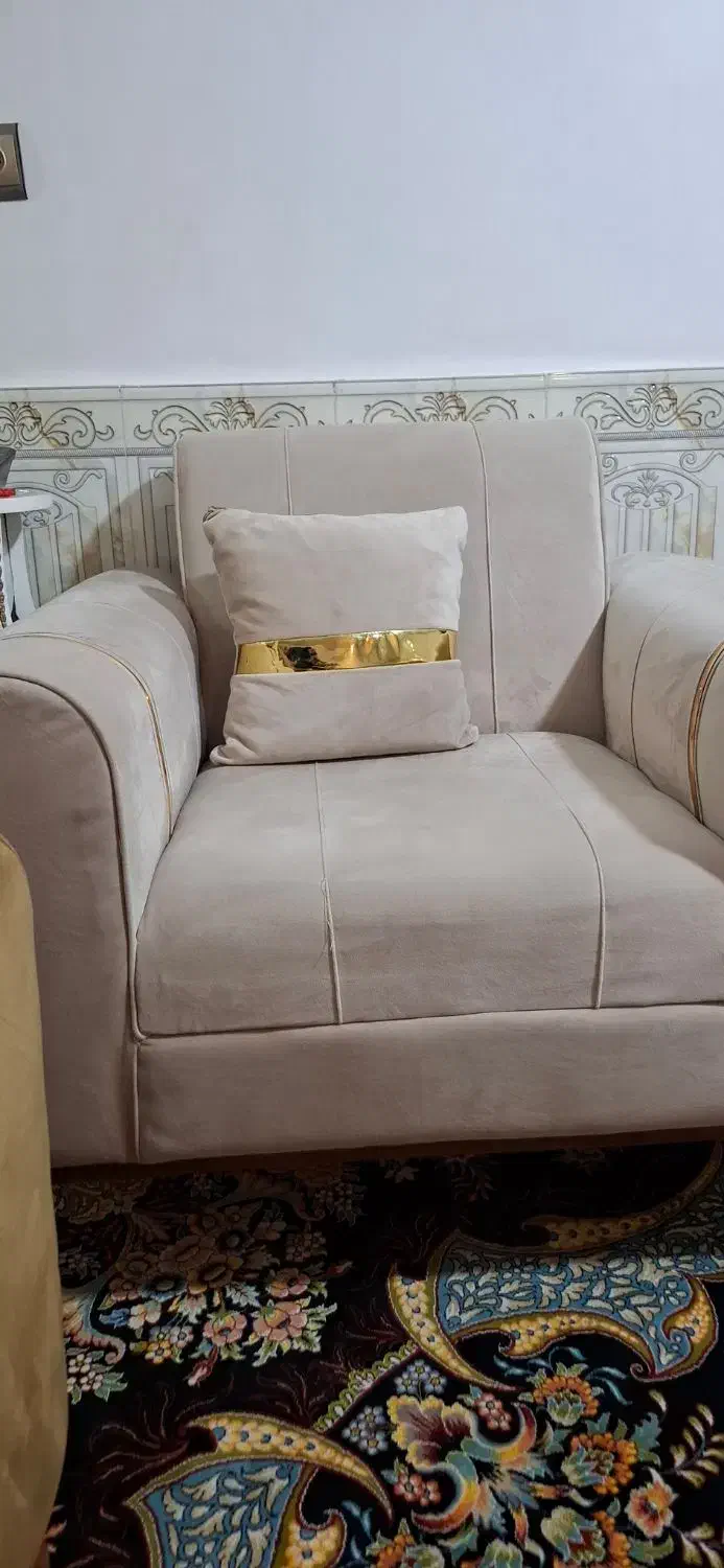 مبل|مبلمان خانگی و میز عسلی|رباط‌کریم, انجم آباد|دیوار